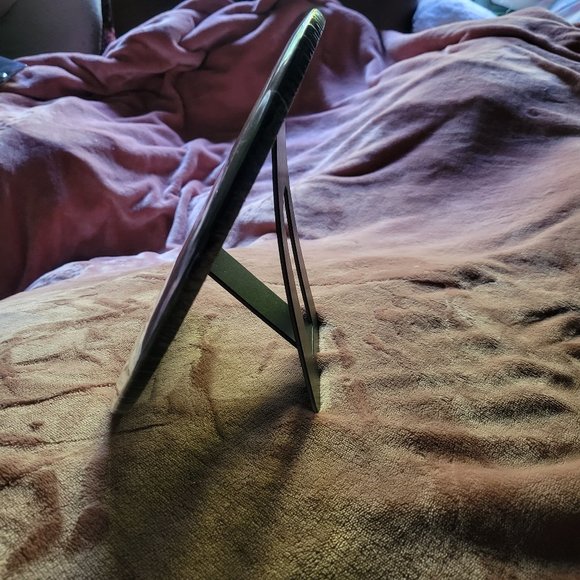 Hakuoki Saito Hajime & Kazama Chikage Circular Display Stand or Hang Decor - Picture 4 of 6